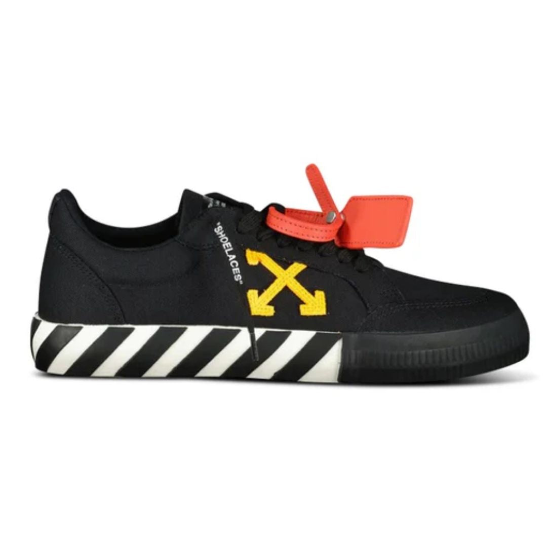 Off-White Vulcanized Low Canvas Preto e Amarelo