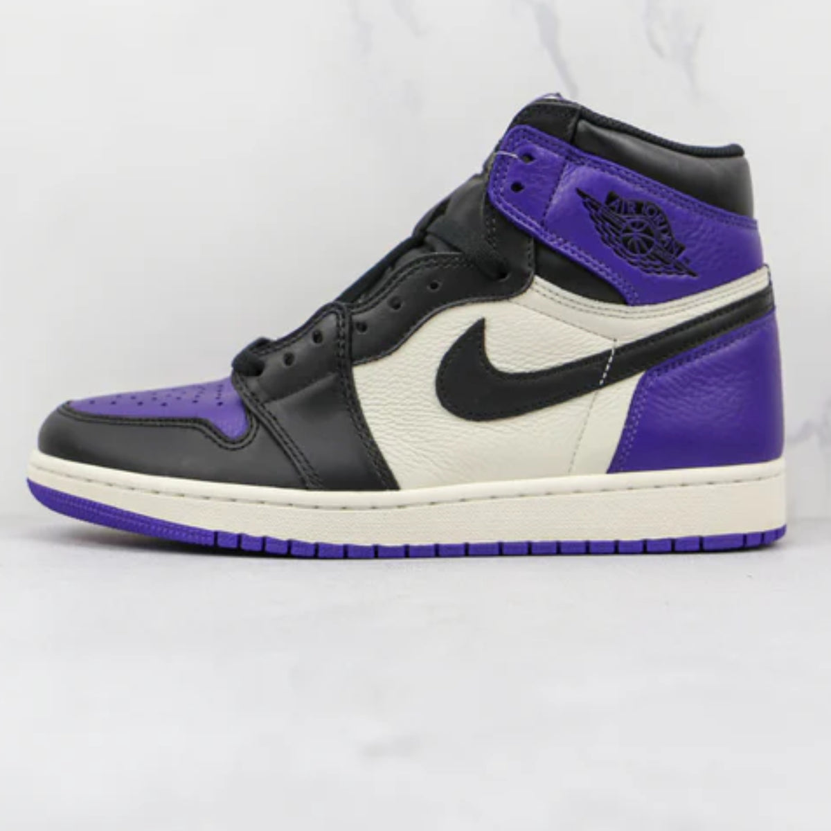 Air Jordan 1 Retro High Court Purple