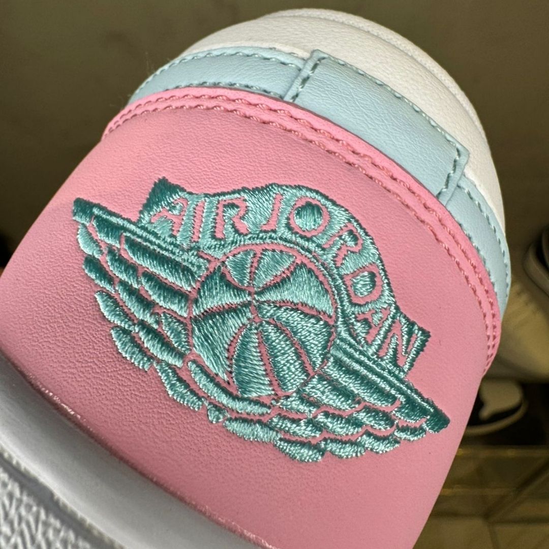 Air Jordan 1 Low Paw Print White Pink