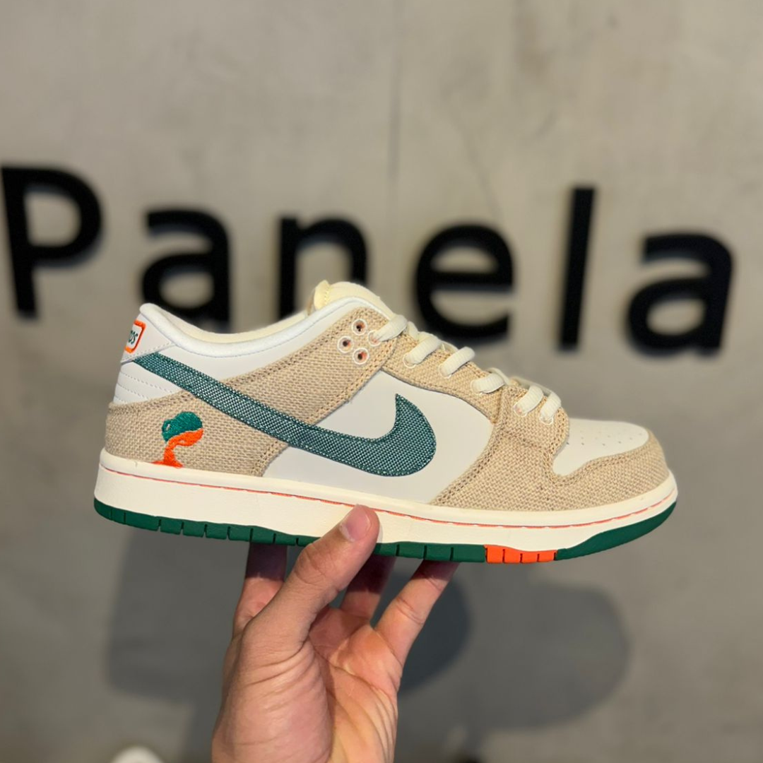 Jarritos x Nike SB Dunk Low