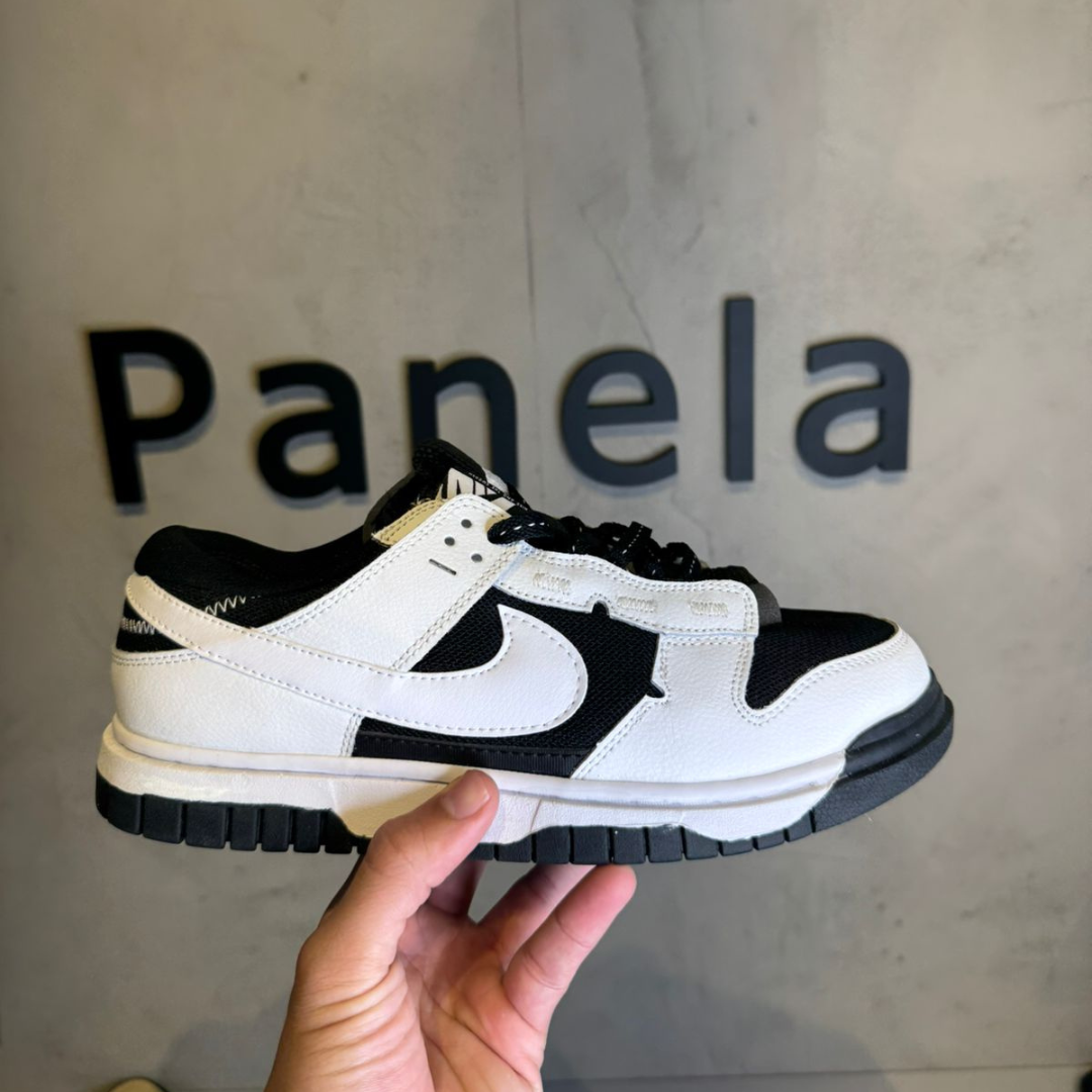Dunk Low Jumbo Reverse Panda