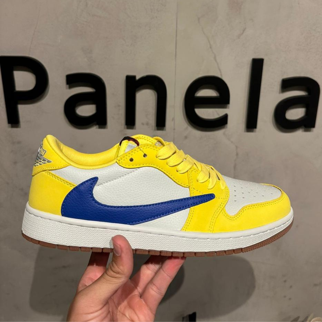 Tênis Air Jordan 1 Low x Travis Scott "Canary" Amarelo