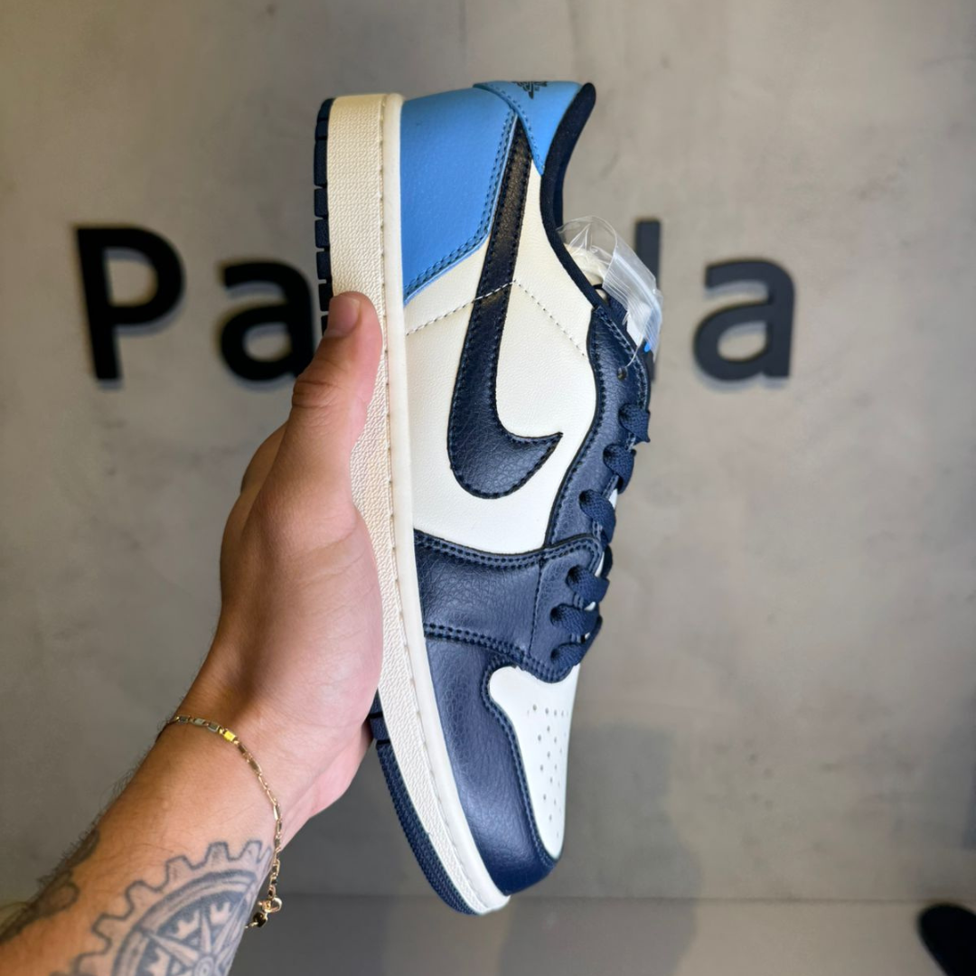 Air Jordan 1 Low OG Obsidian