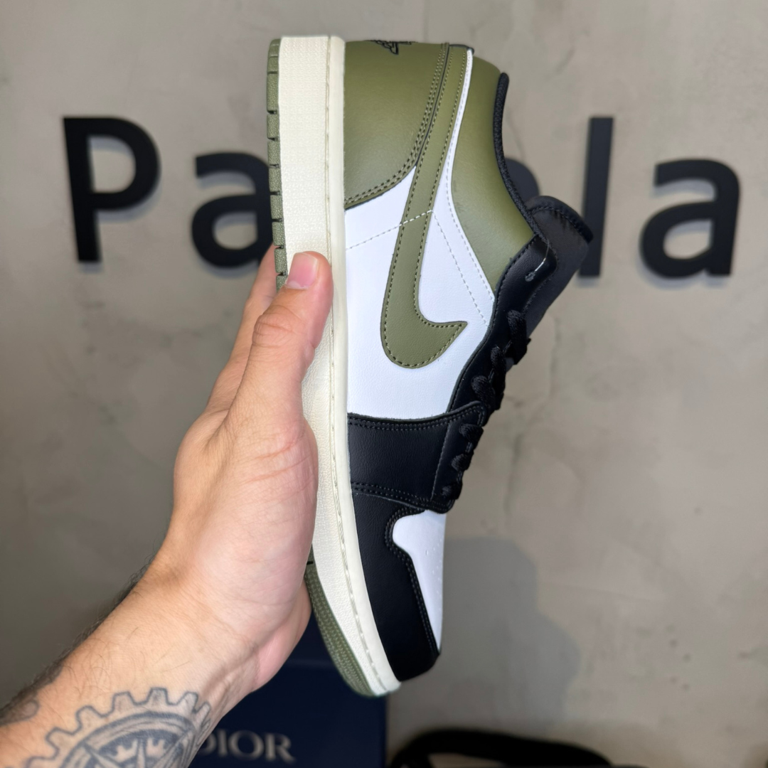 Air Jordan 1 Low Black Toe Medium Olive