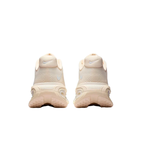 Nike Vomero Premium Chalk Bege