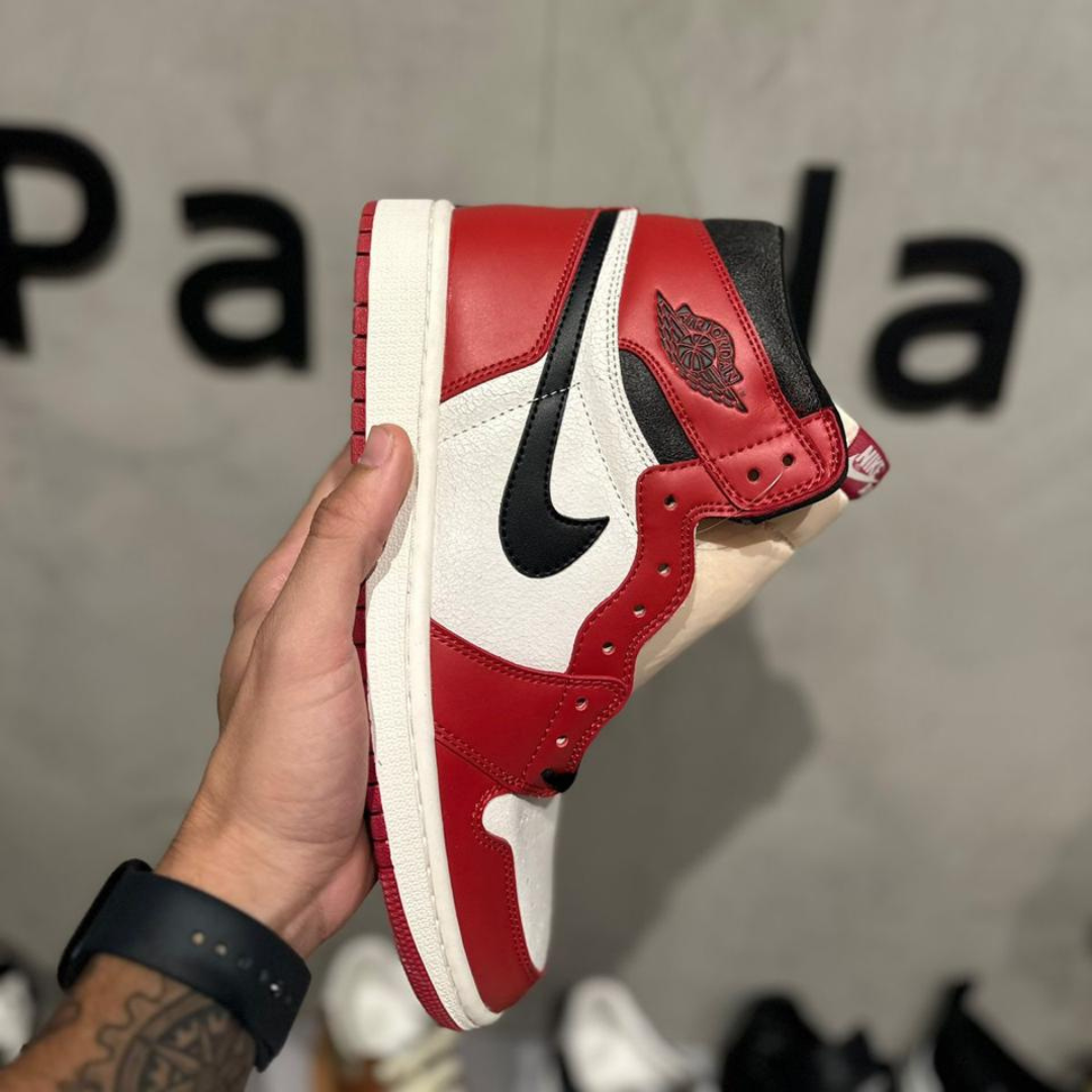 Air Jordan 1 High Chicago Lost and Found (PRONTA ENTREGA)