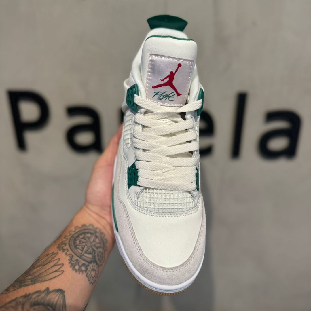 SB x Air Jordan 4 Pine Green