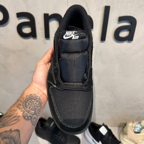 Tênis Nike Travis Scott x Air Jordan 1 Low Black Phantom