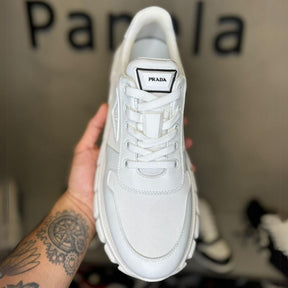 Sneaker Prada All White em Tecido