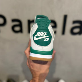 SB x Air Jordan 4 Pine Green (PRONTA ENTREGA)