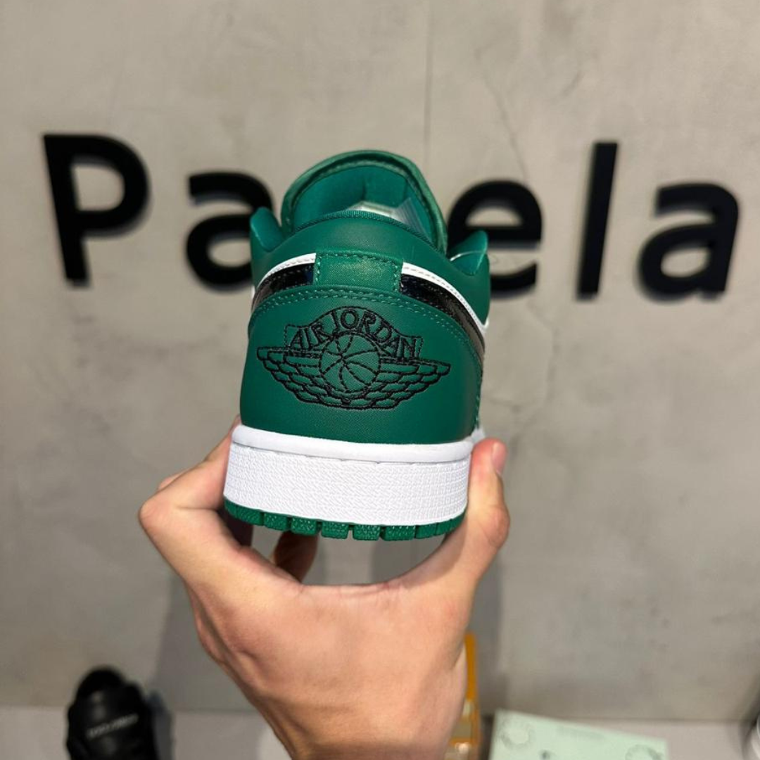 Tênis Air Jordan 1 Low 'Pine Green'