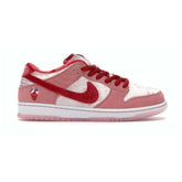 SB Dunk Low Strange Love