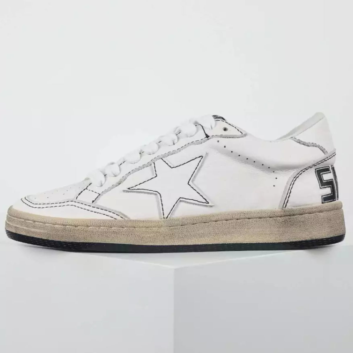 Golden Goose Super Star