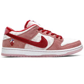 SB Dunk Low Strange Love